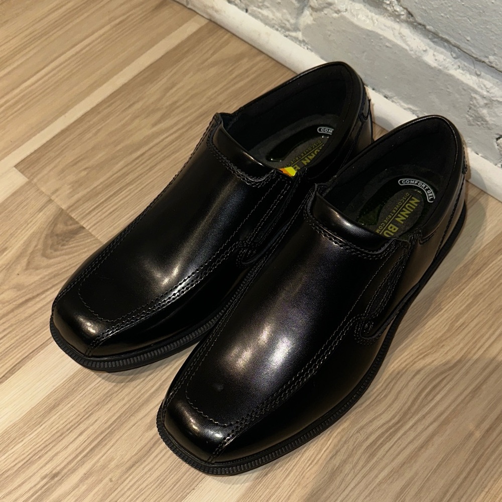 Nunn Bush Men's size 8 Black Leather Shoes